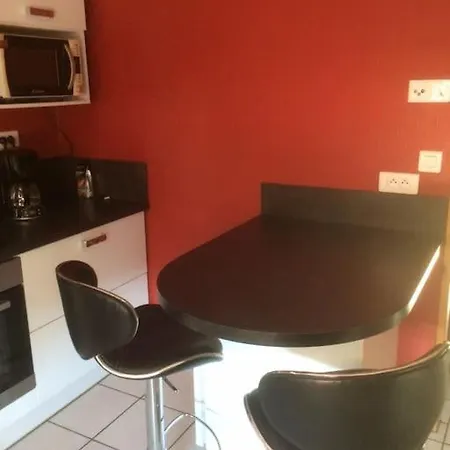 Le Coin Tranquille Au Pied Du Puy De Dôme Appartement
